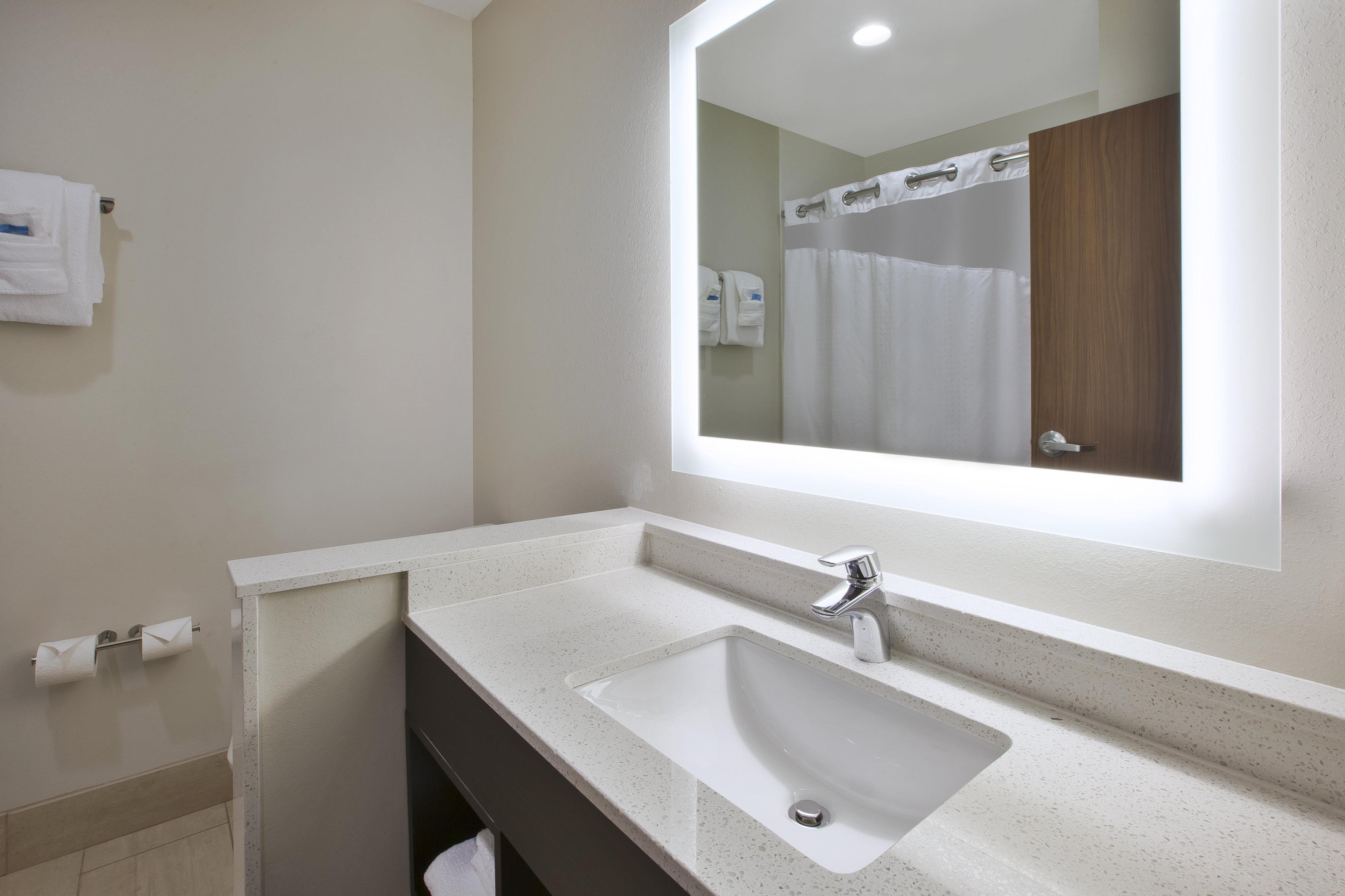 Holiday Inn Express & Suites - Parkersburg East By Ihg Eksteriør billede