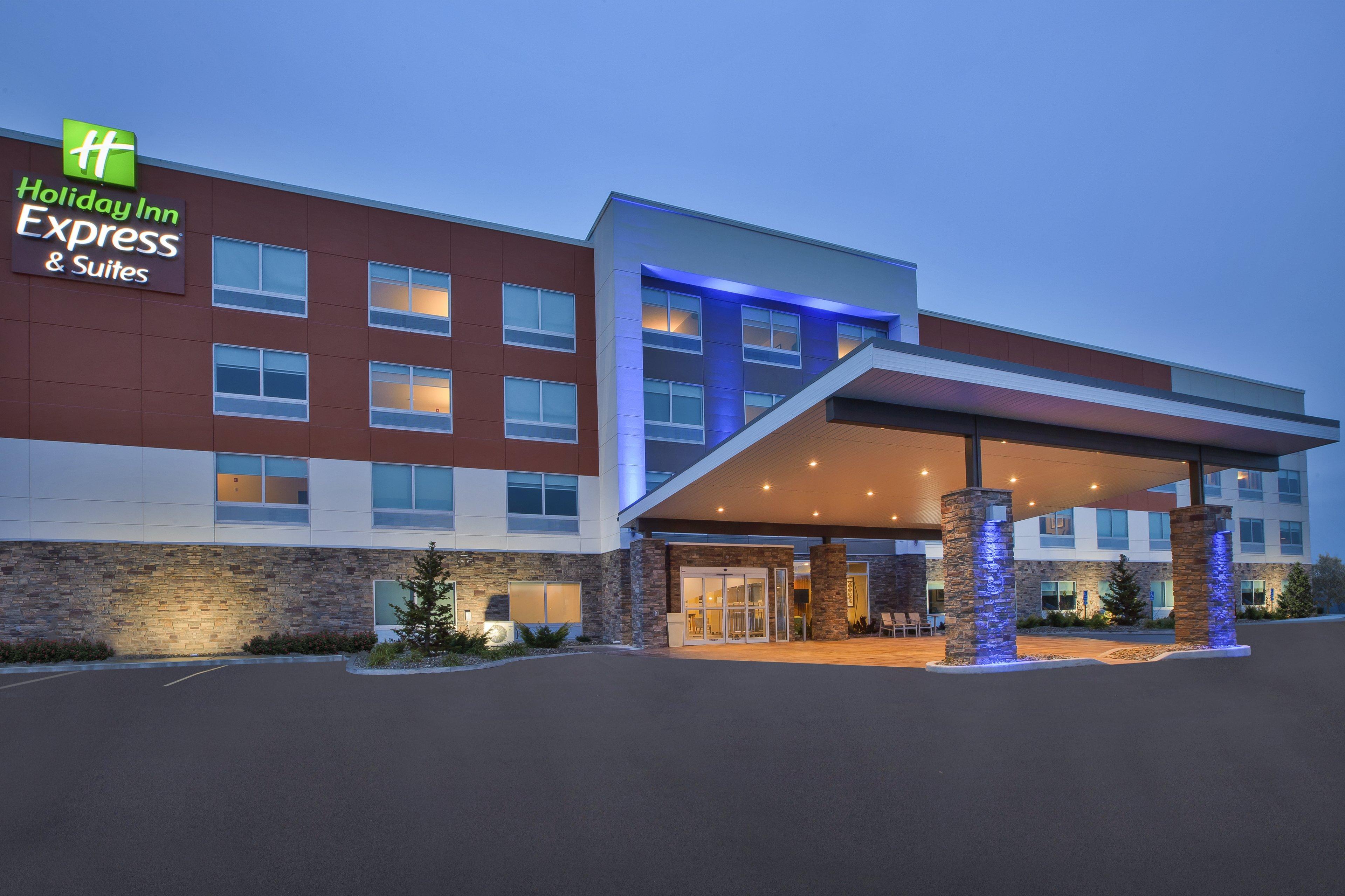 Holiday Inn Express & Suites - Parkersburg East By Ihg Eksteriør billede