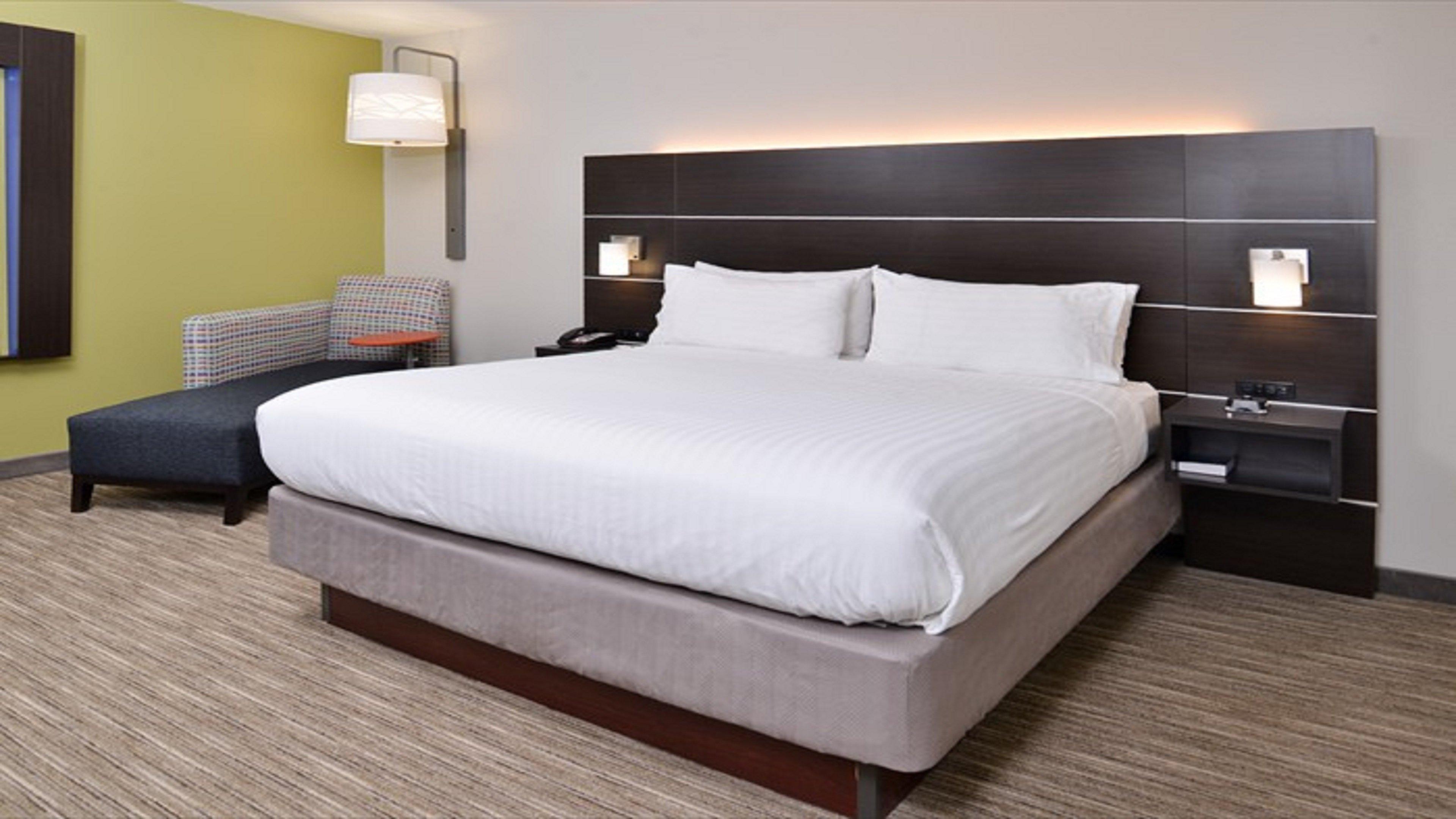 Holiday Inn Express & Suites - Parkersburg East By Ihg Eksteriør billede