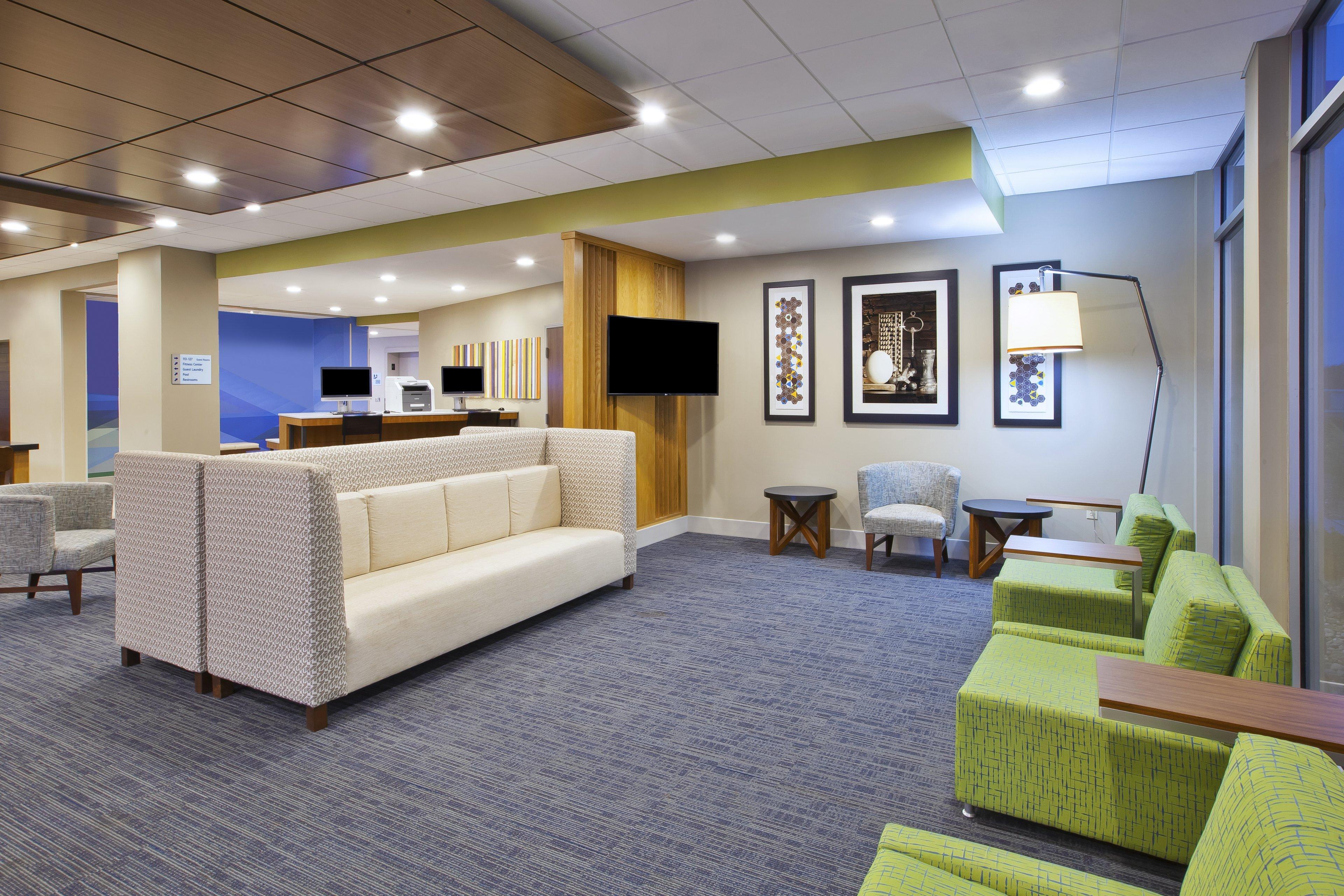 Holiday Inn Express & Suites - Parkersburg East By Ihg Eksteriør billede