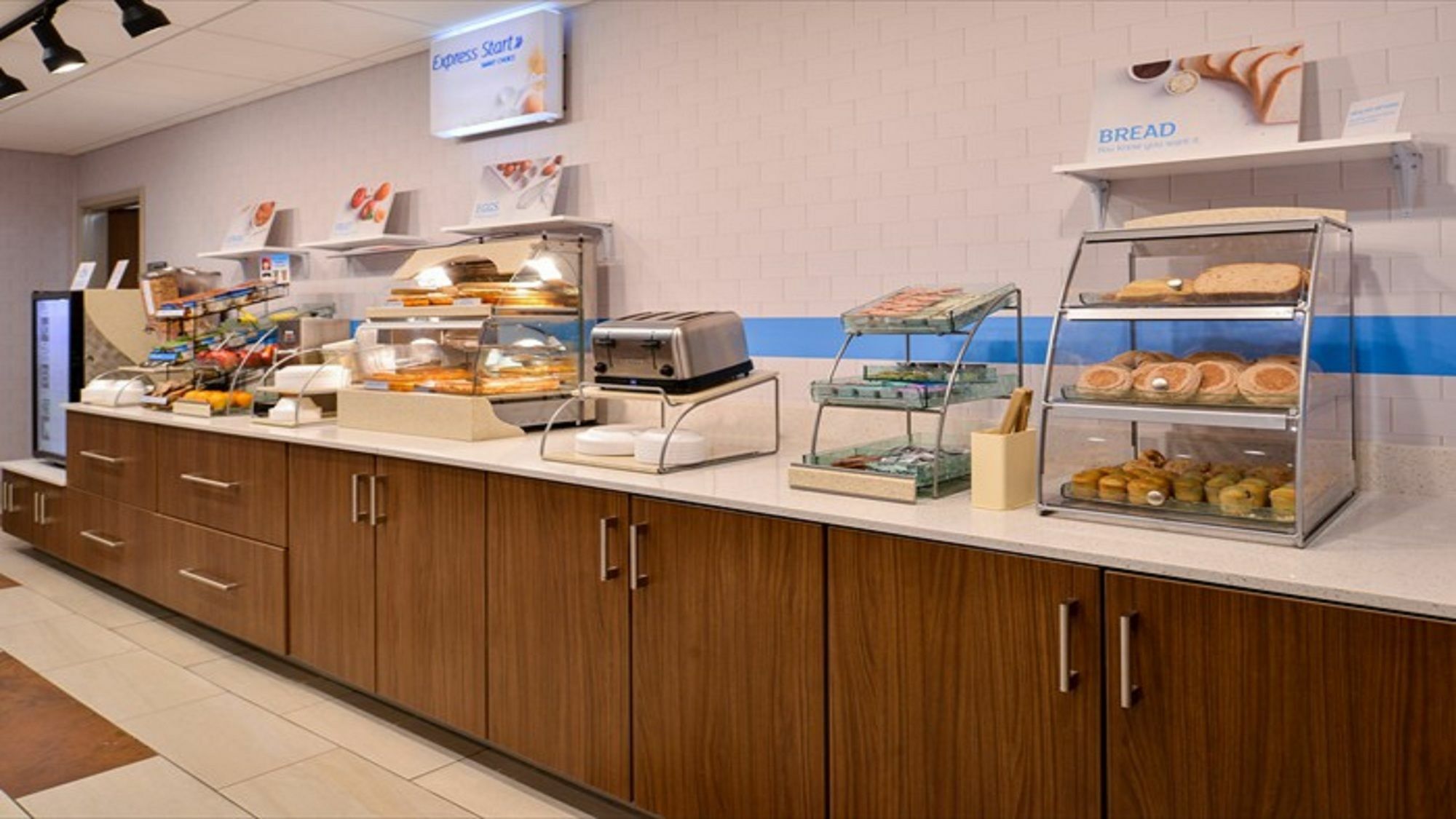 Holiday Inn Express & Suites - Parkersburg East By Ihg Eksteriør billede